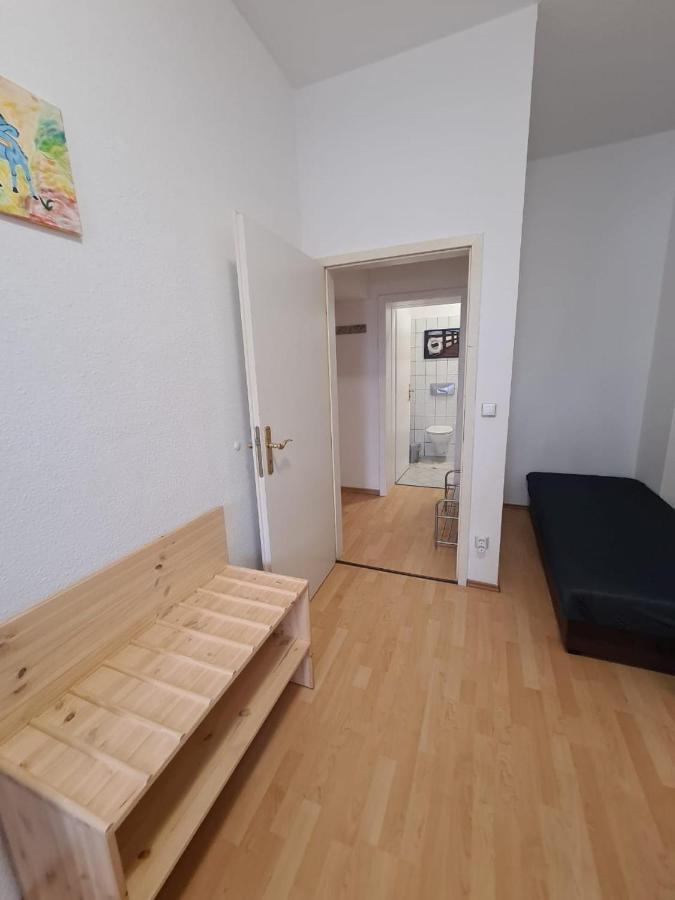 Flex Aparts - 2-Raum Wohnung In Zwickau Mit Balkon Exterior photo