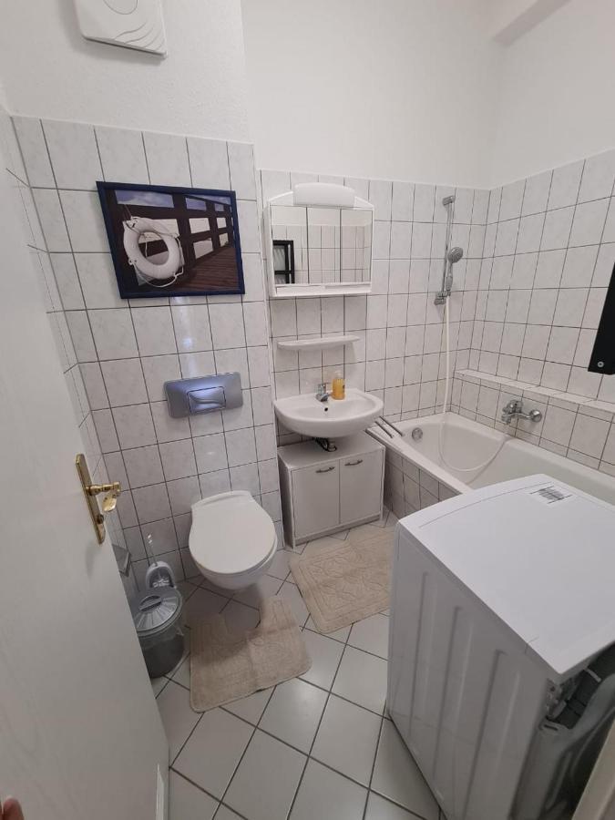 Flex Aparts - 2-Raum Wohnung In Zwickau Mit Balkon Exterior photo